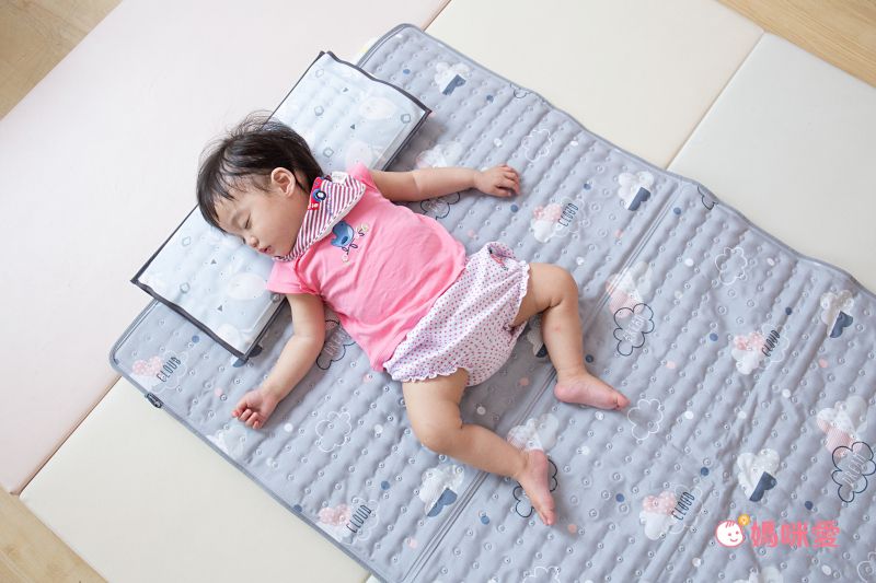 韓國Lolbaby - Hi Jell-O涼感蒟蒻床墊_防水隔尿款-加大款-(夏夜兔兔)