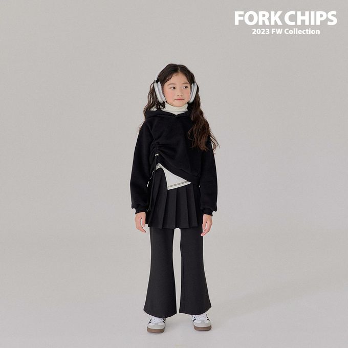 韓國 FORK CHIPS - 鬆緊腰裝飾百褶裙微喇叭長褲-黑