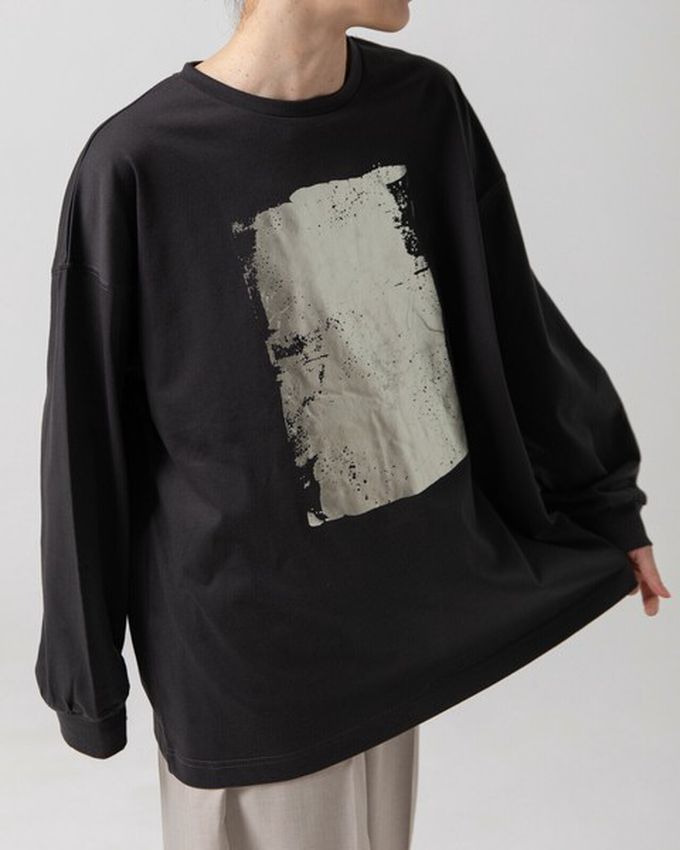 日本 gleam - 燙金時尚光澤廓形寬版長袖上衣-奶油x金