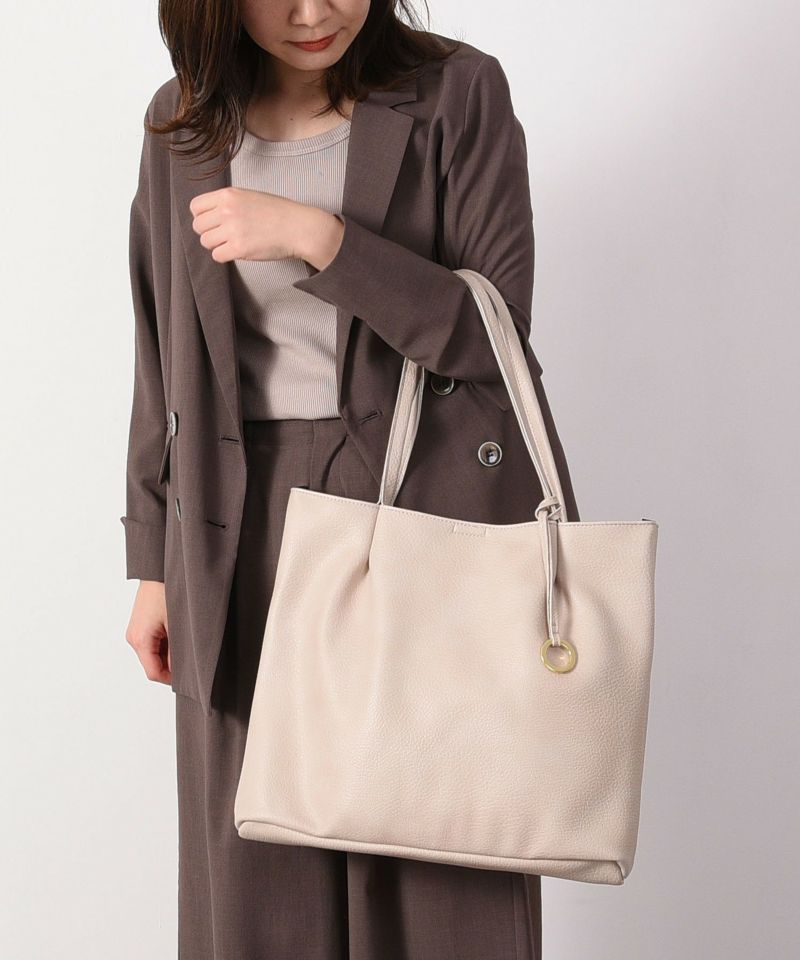 日本 COOCO - 簡約抓皺大容量肩背包-水藍 (37x33.5x10cm)