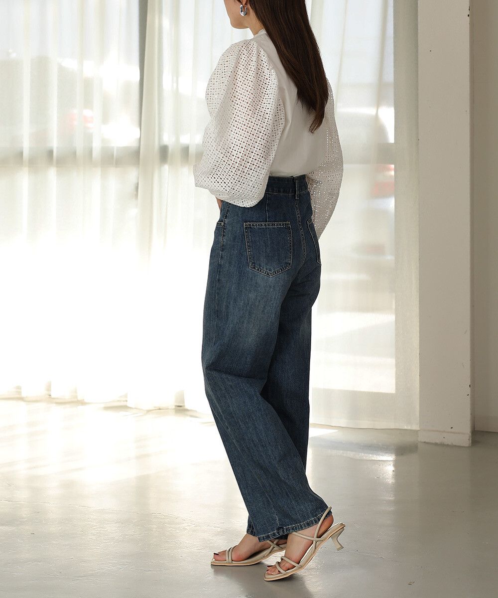 日本 Bab - 棉質立領雕花泡泡袖上衣-氣質米