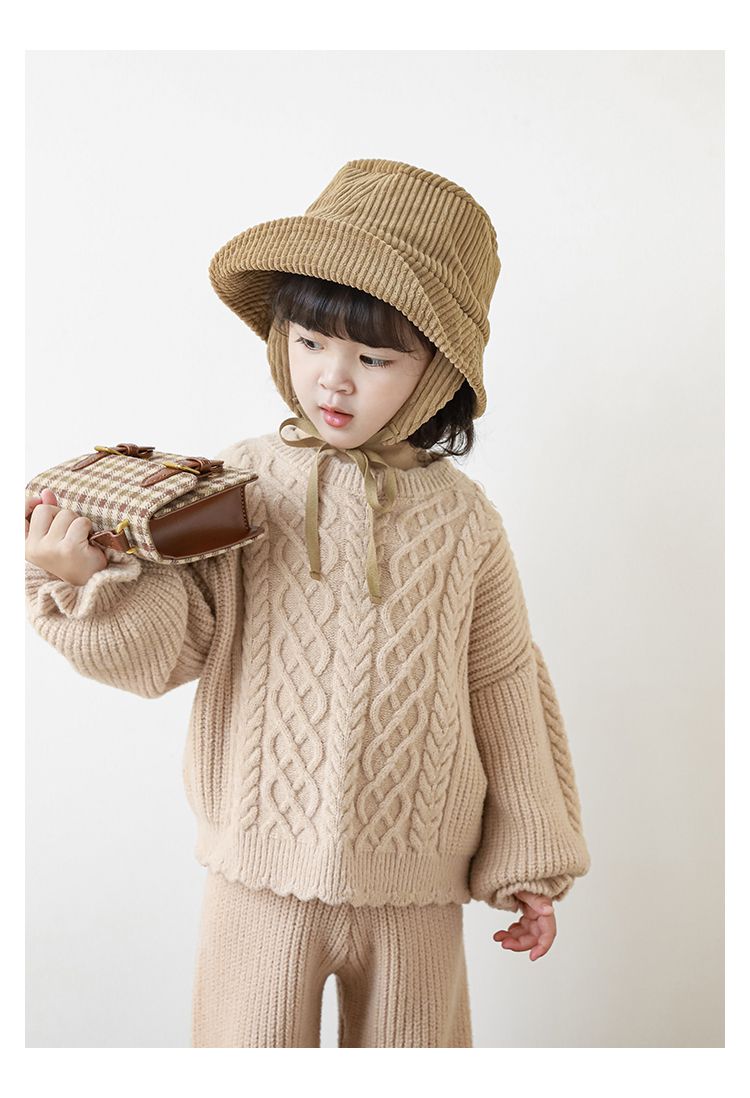 TONGMO - 復古針織花邊長褲-卡其色