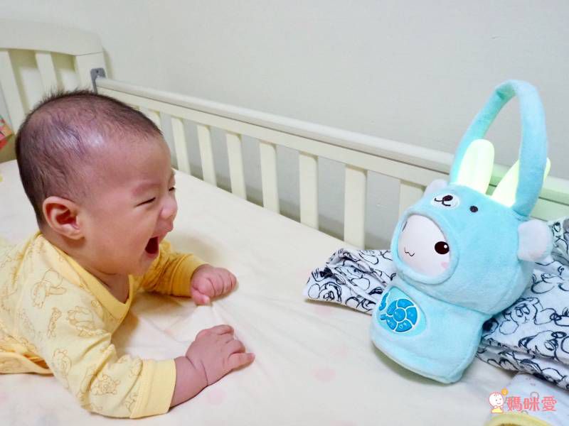 小牛津 - 【獨家價】全新第五代-16G大容量萌萌兔故事機＋防摔衣-粉-獨家加贈-小故事大啟發