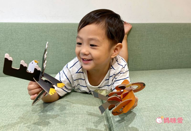 韓國Funt - 英文字母立體拼圖全套(26字母+1隱藏版) 贈精美提袋1只+北歐風冰箱磁鐵掛勾(款式隨機出貨)