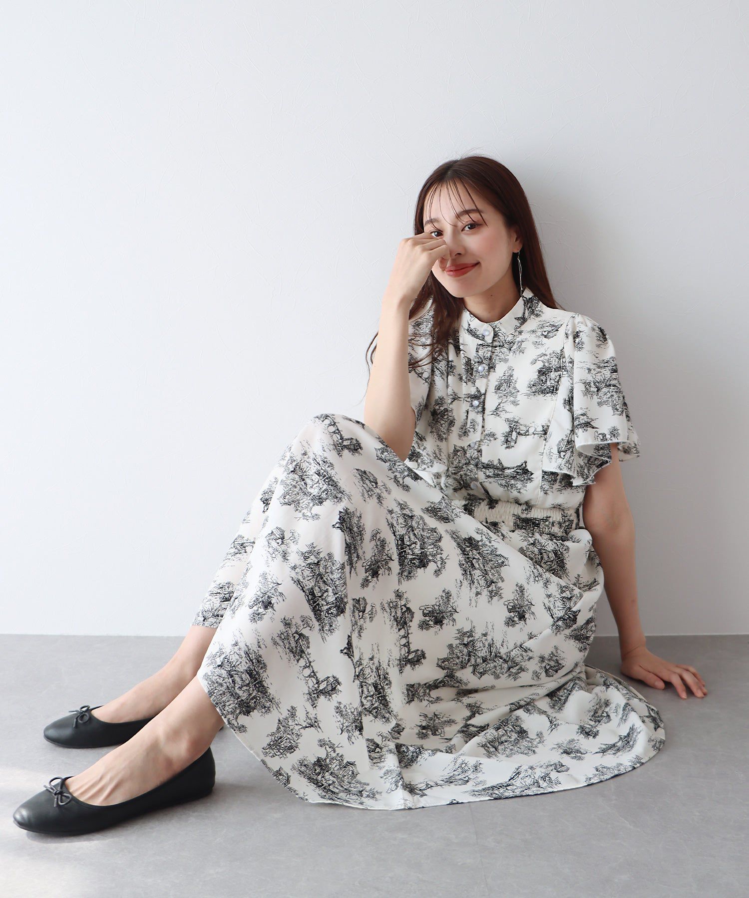 日本 BLUE EAST - 浪漫時光碎花雪紡短袖洋裝-寧靜花園-淺粉紫