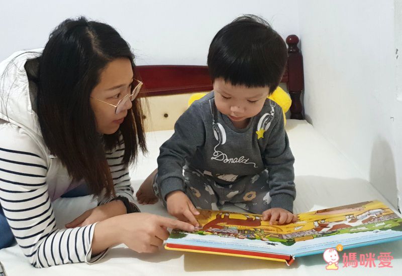 《晚安音效書》輕壓聽音樂，睡前好入眠