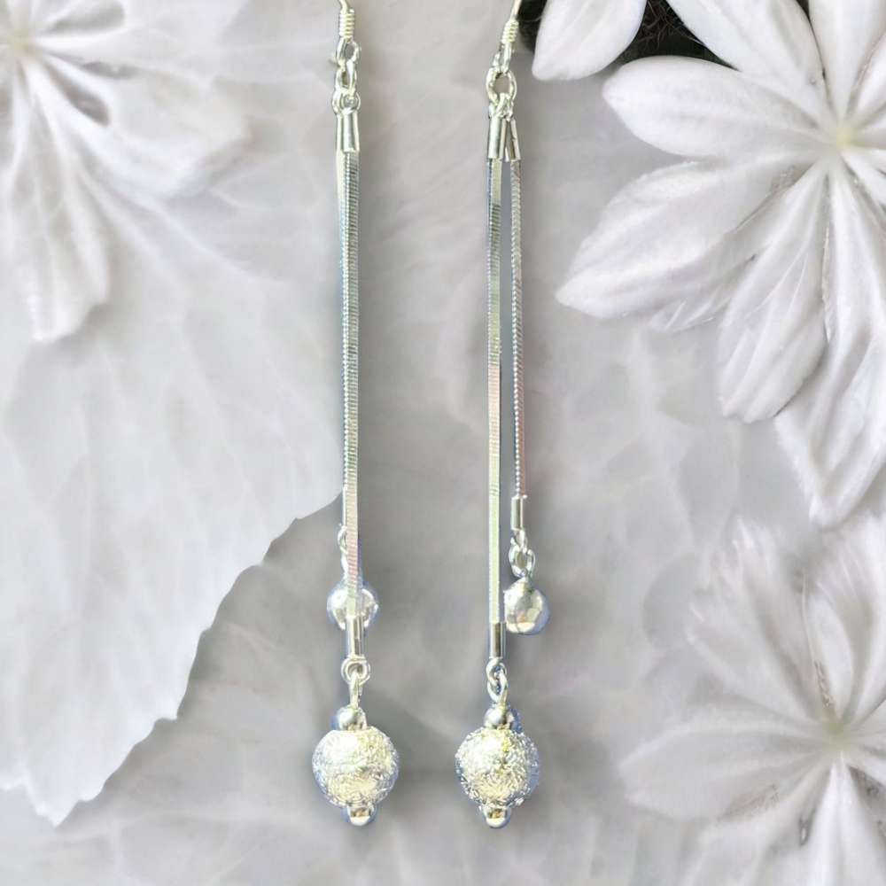 圓球吊墜銀色耳環耳飾耳針 (F SIZE)