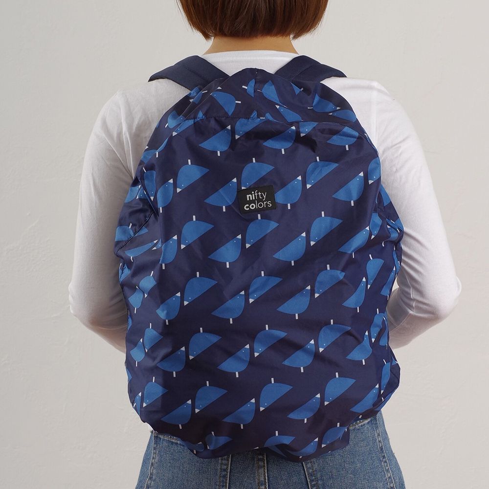 日本 nifty colors - 輕量防潑水背包雨衣/防水套-幾何小鳥-深藍 (20~30L背包適用)