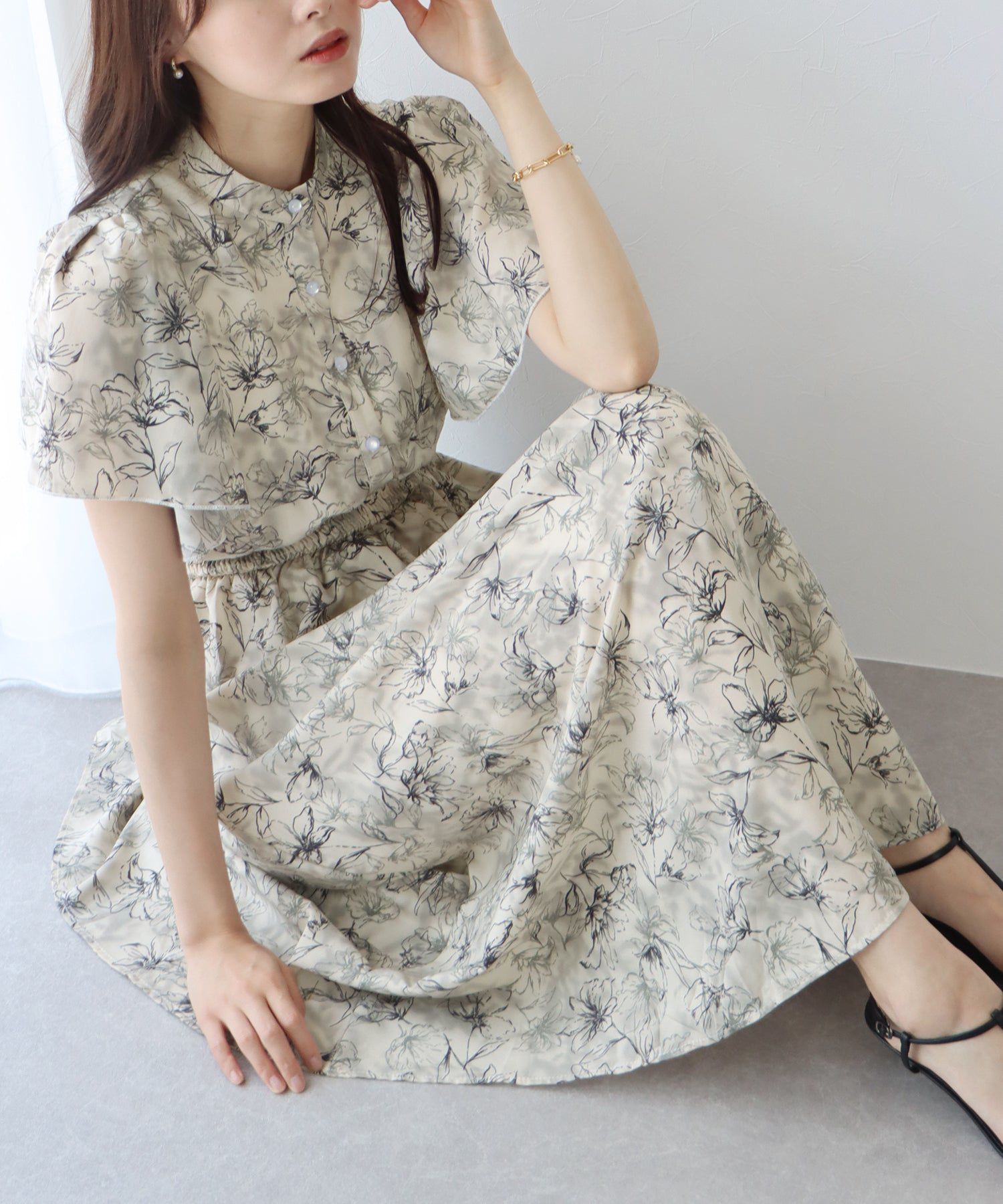 日本 BLUE EAST - 浪漫時光碎花雪紡短袖洋裝-寧靜花園-淺粉紫