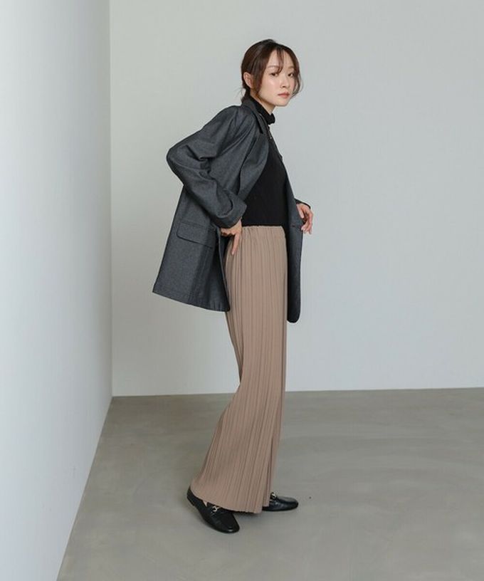 日本 Bab - 光澤修身細百褶舒適長褲-深咖啡