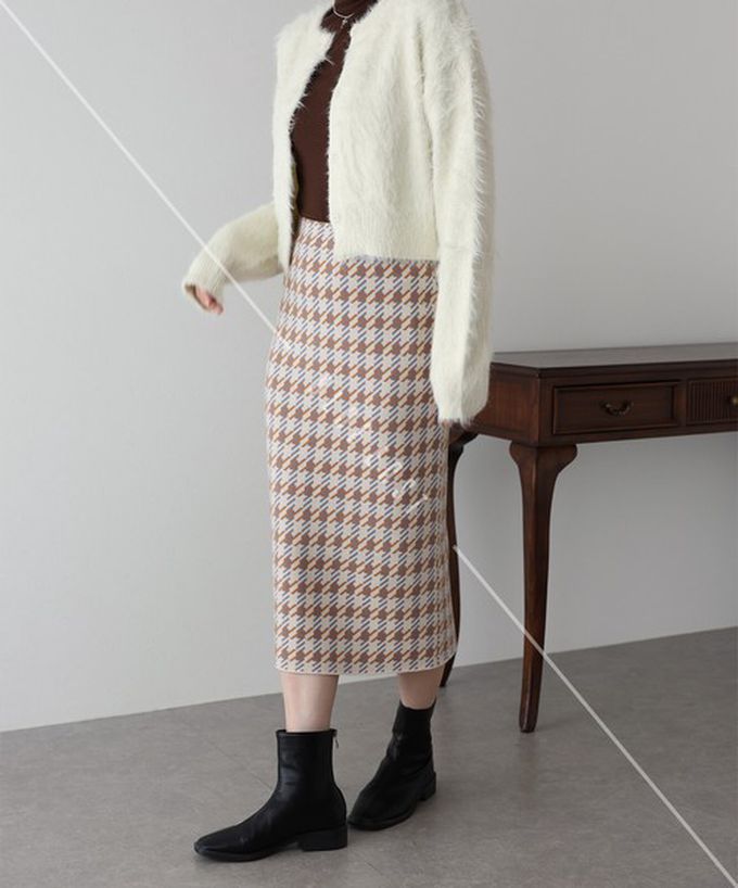 日本 BLUE EAST - 氣質千鳥格針織開叉合身長裙-黑灰