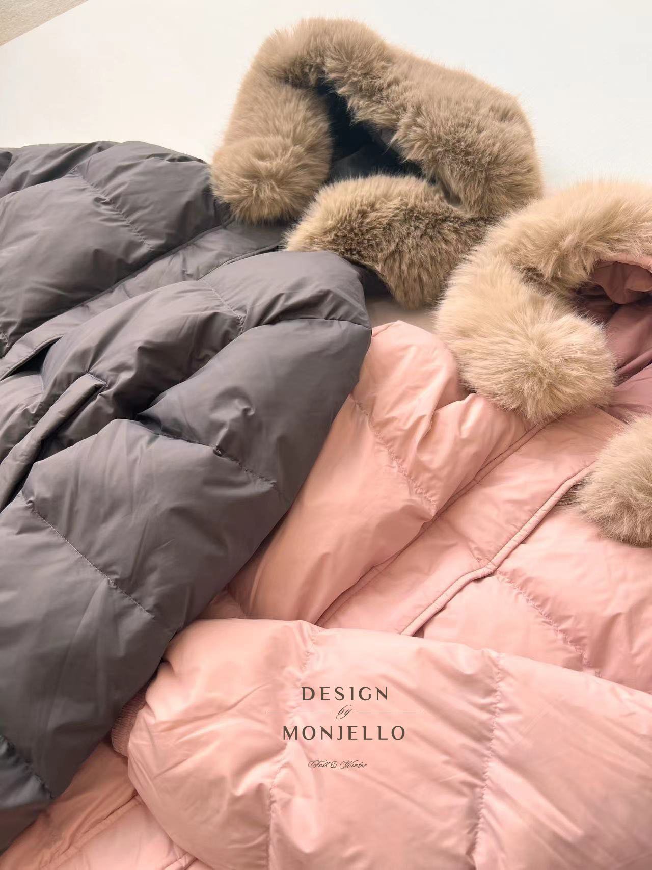 韓國 MONJELLO - (100%鴨絨)雪國來的長版羽絨外套-黑