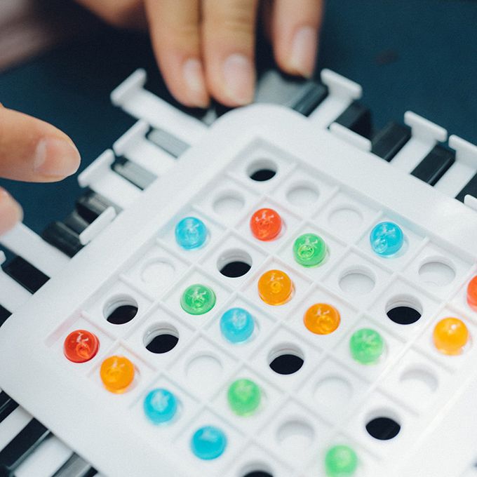 日本 HANAYAMA - 戰略棋盤生存遊戲-6歲以上