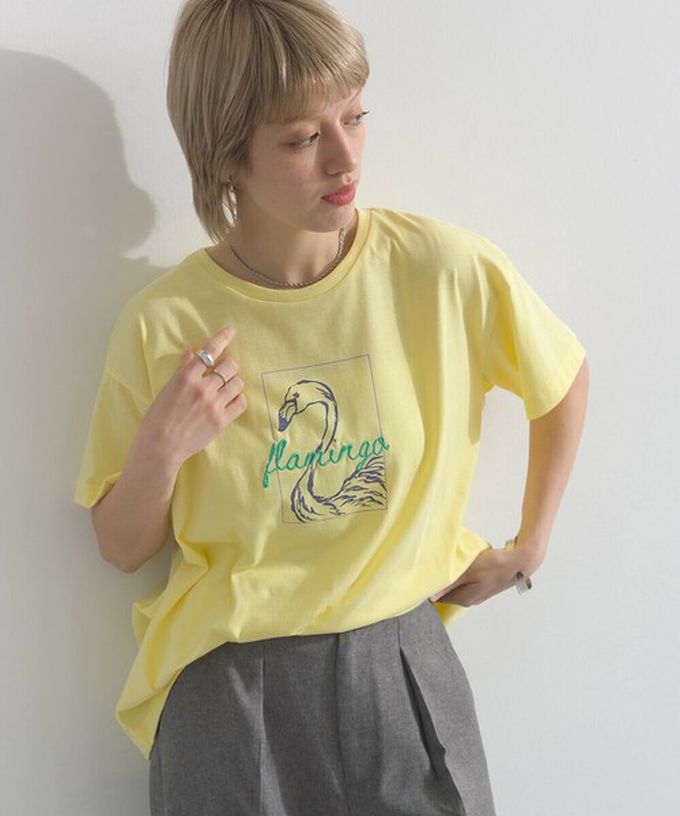 日本 le colis - 接觸冷感 紅鶴刺繡印花休閒上衣-黃