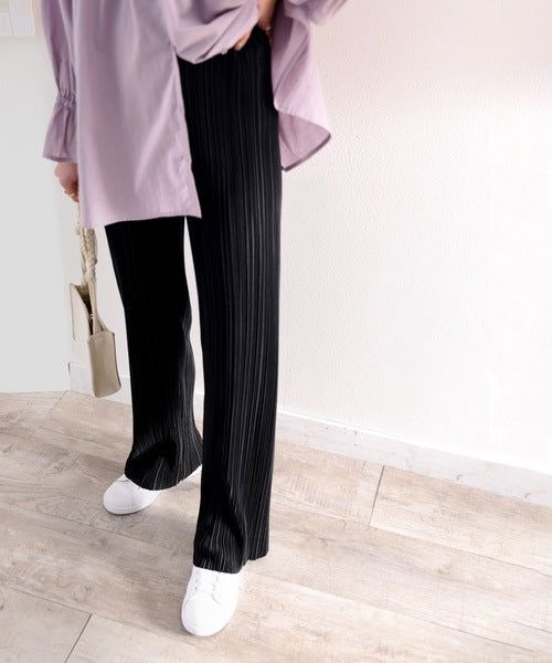 日本 Classical Elf - 光澤感細褶垂墜感長褲-焦糖棕