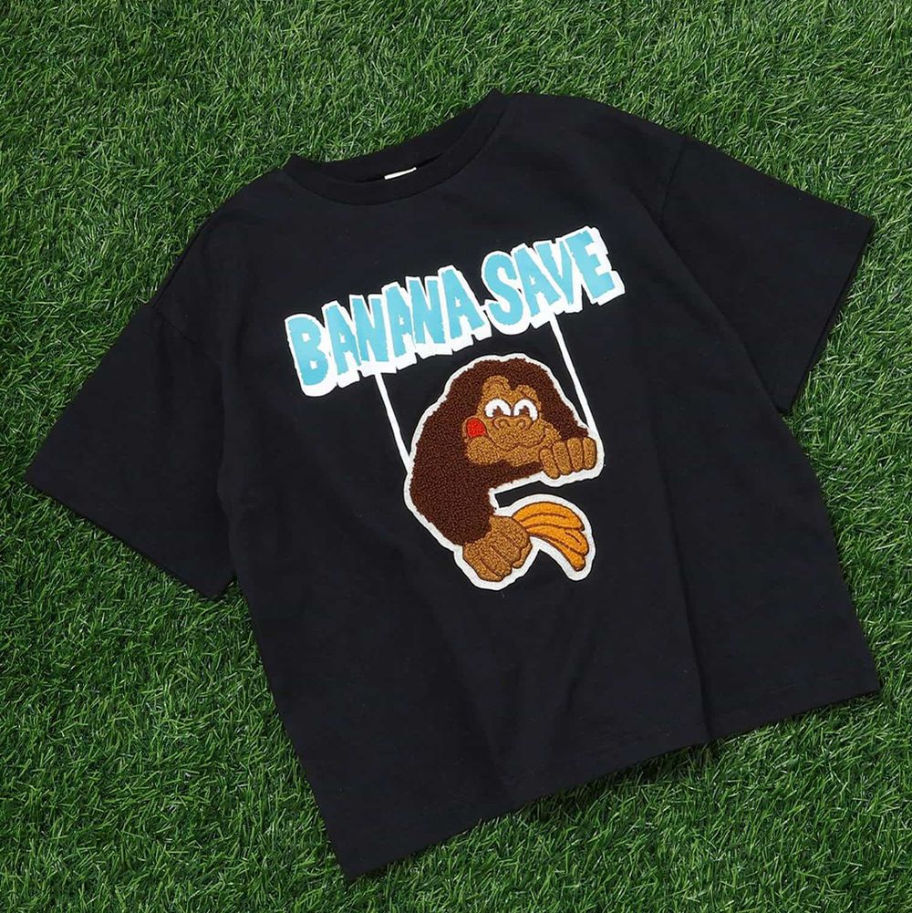 美式動物相良刺繡短袖上衣-猩猩吃香蕉-黑