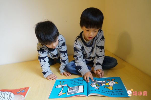 MAISY FIRST EXPERIENCE/10 VOLS-內含10本繪本