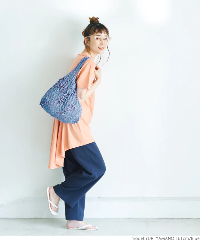 日本 COCA - 泡泡皺褶伸縮容量環保袋-手提/肩背款-暗夜海洋