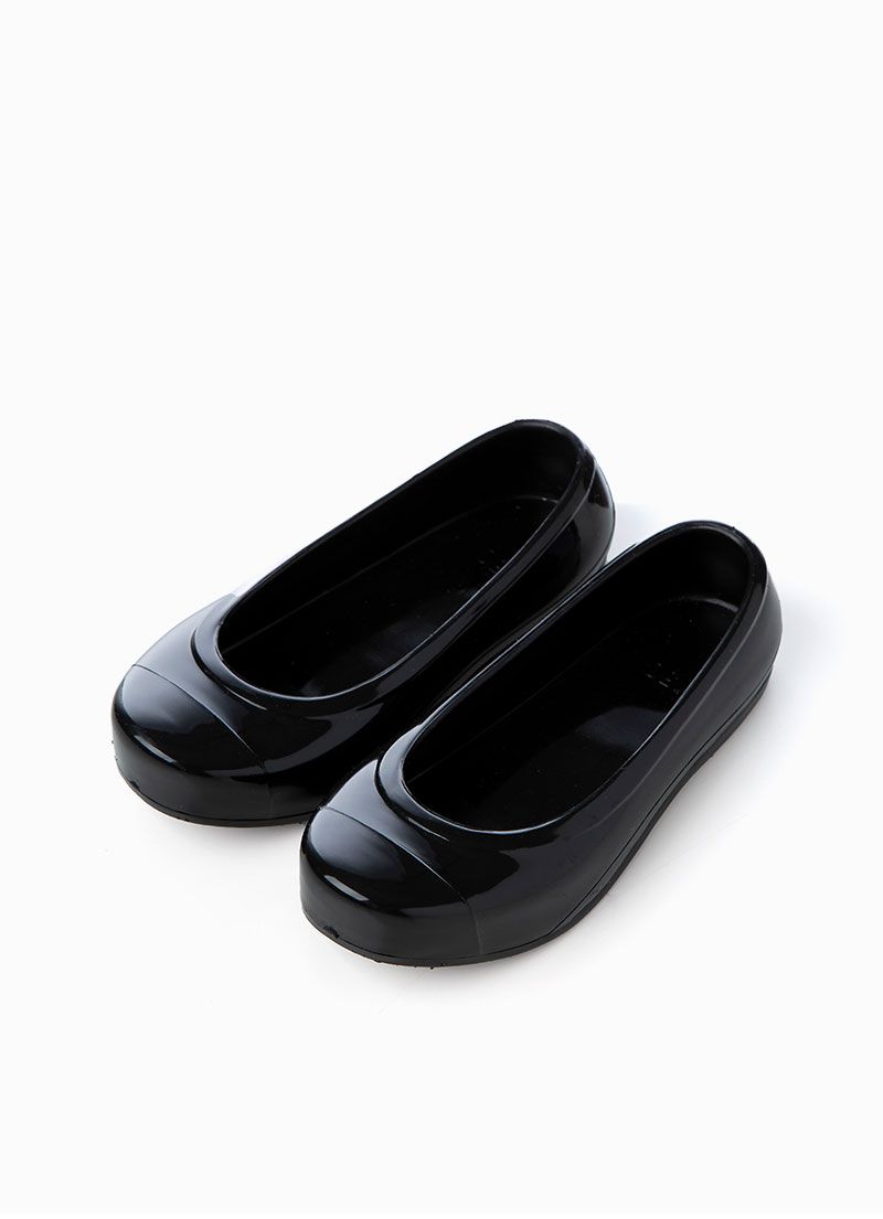 韓國 OZKIZ - 黑色返校日膠鞋-黑