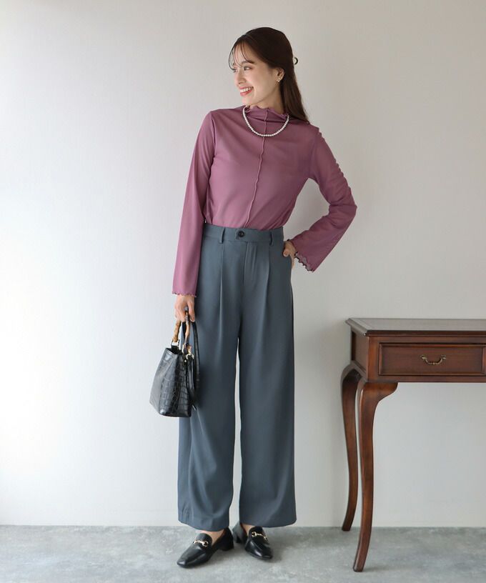 日本 BLUE EAST - 百搭木耳捲邊長袖上衣-白杏