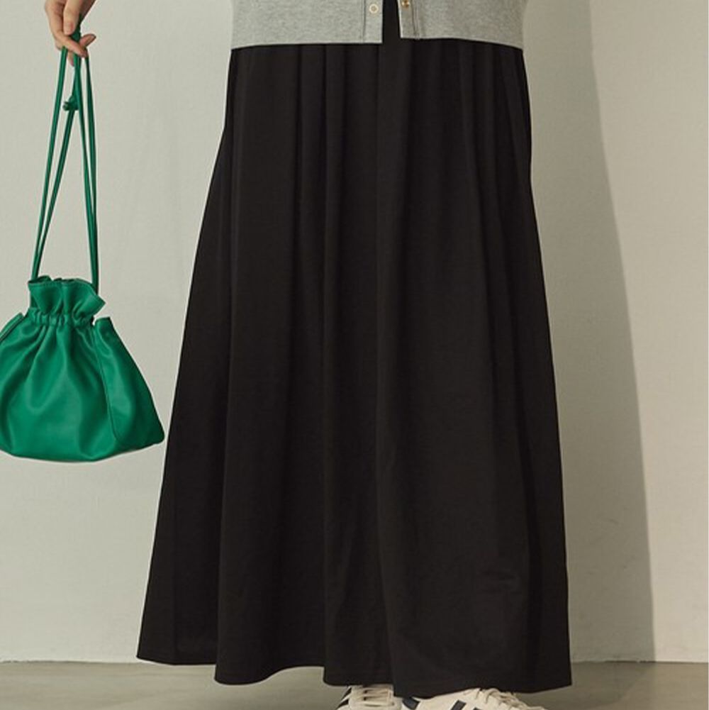 接觸涼感 透氣飄逸感打摺長裙(有口袋)-黑