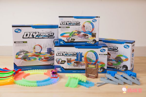 BQOCH - 【兒童益智玩具】電動夜光軌道車 風火輪 (132pcs)