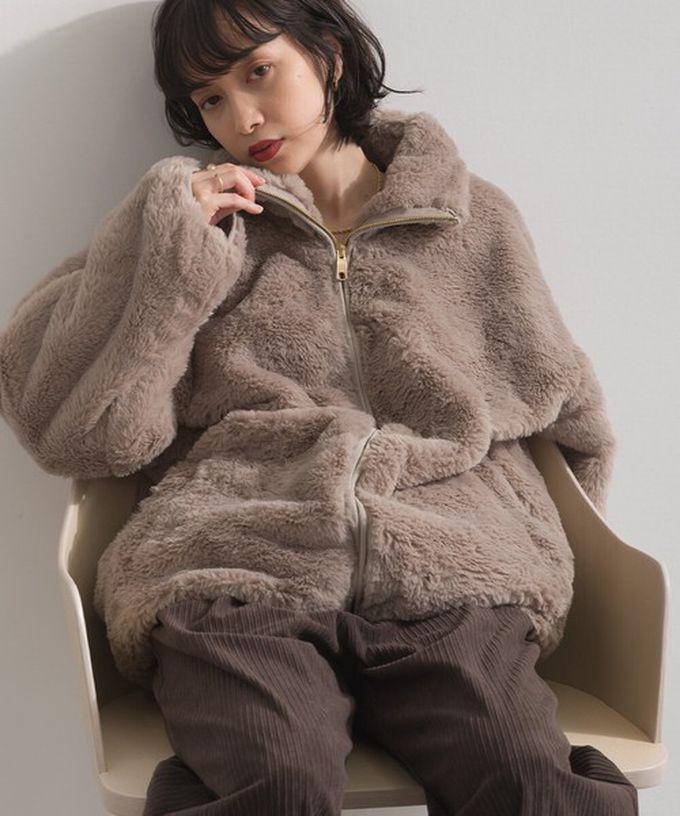 日本 ELENCARE DUE - 奢華毛絨柔軟寬鬆保暖拉鍊外套-灰摩卡