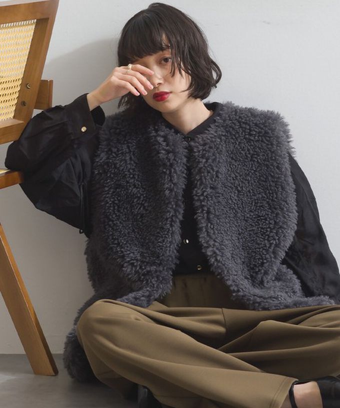 日本 ELENCARE DUE - QQ毛絨時尚搭配長版背心-卡其棕