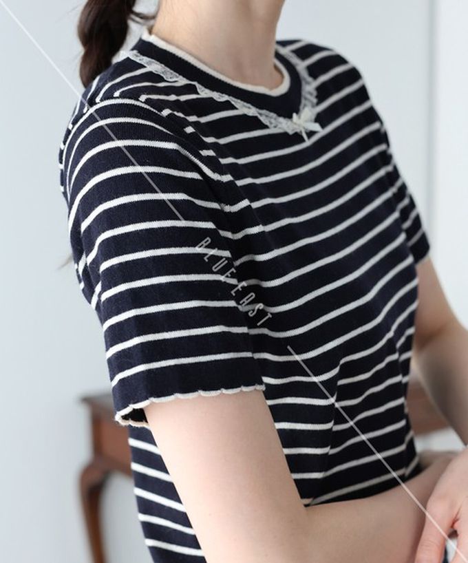 日本 BLUE EAST - 蕾絲蝴蝶結領條紋針織短袖上衣-象牙白