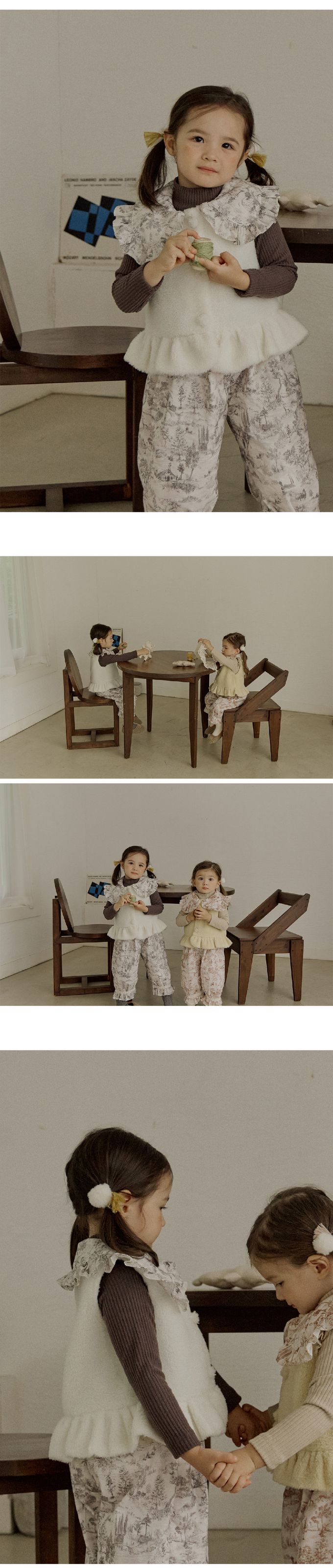 韓國 Puellaflo - 古典水墨印領裝飾毛絨背心-象牙白X黑灰