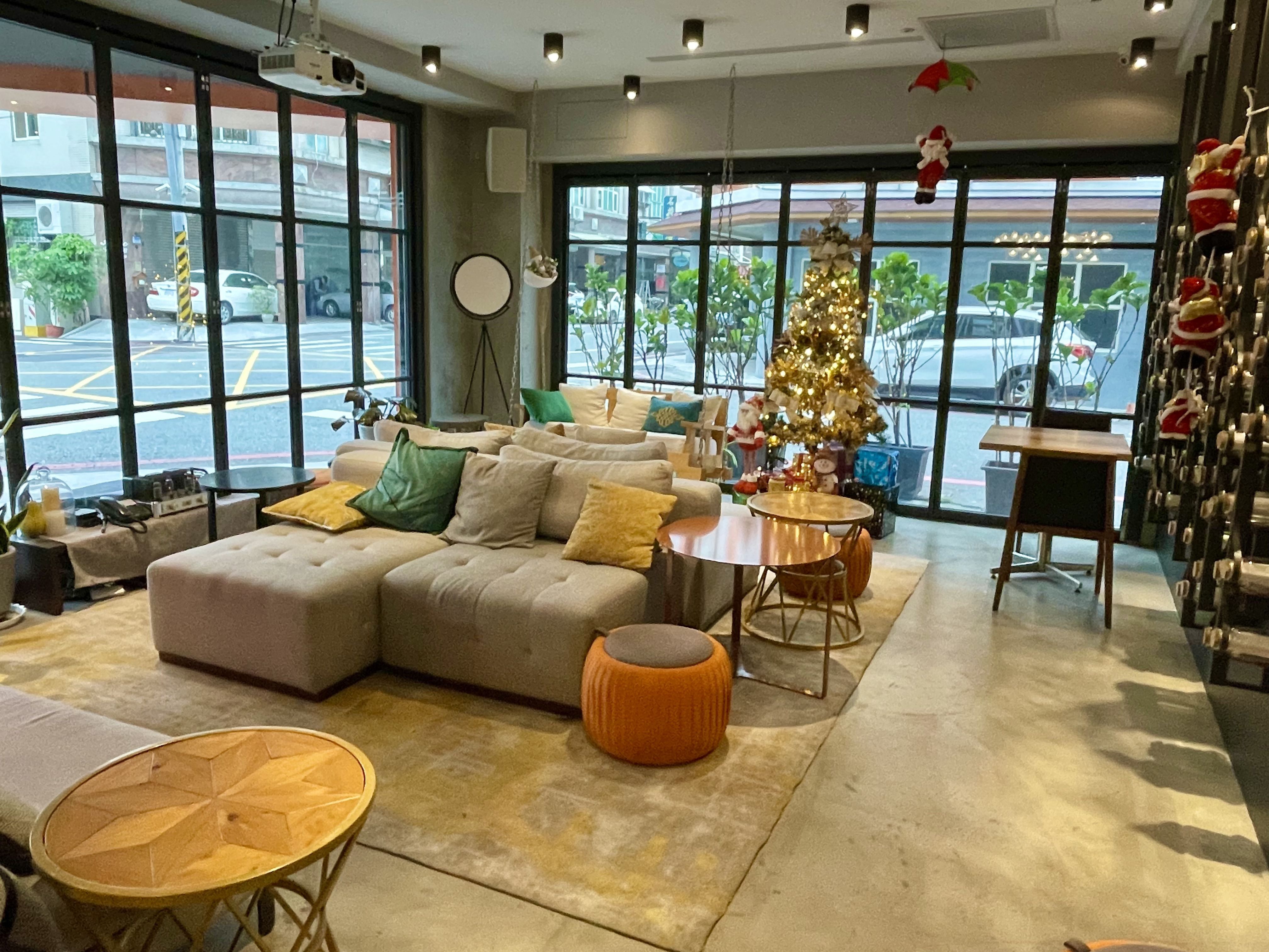 花蓮【悅樂旅店】3折起★再送樂園門票！