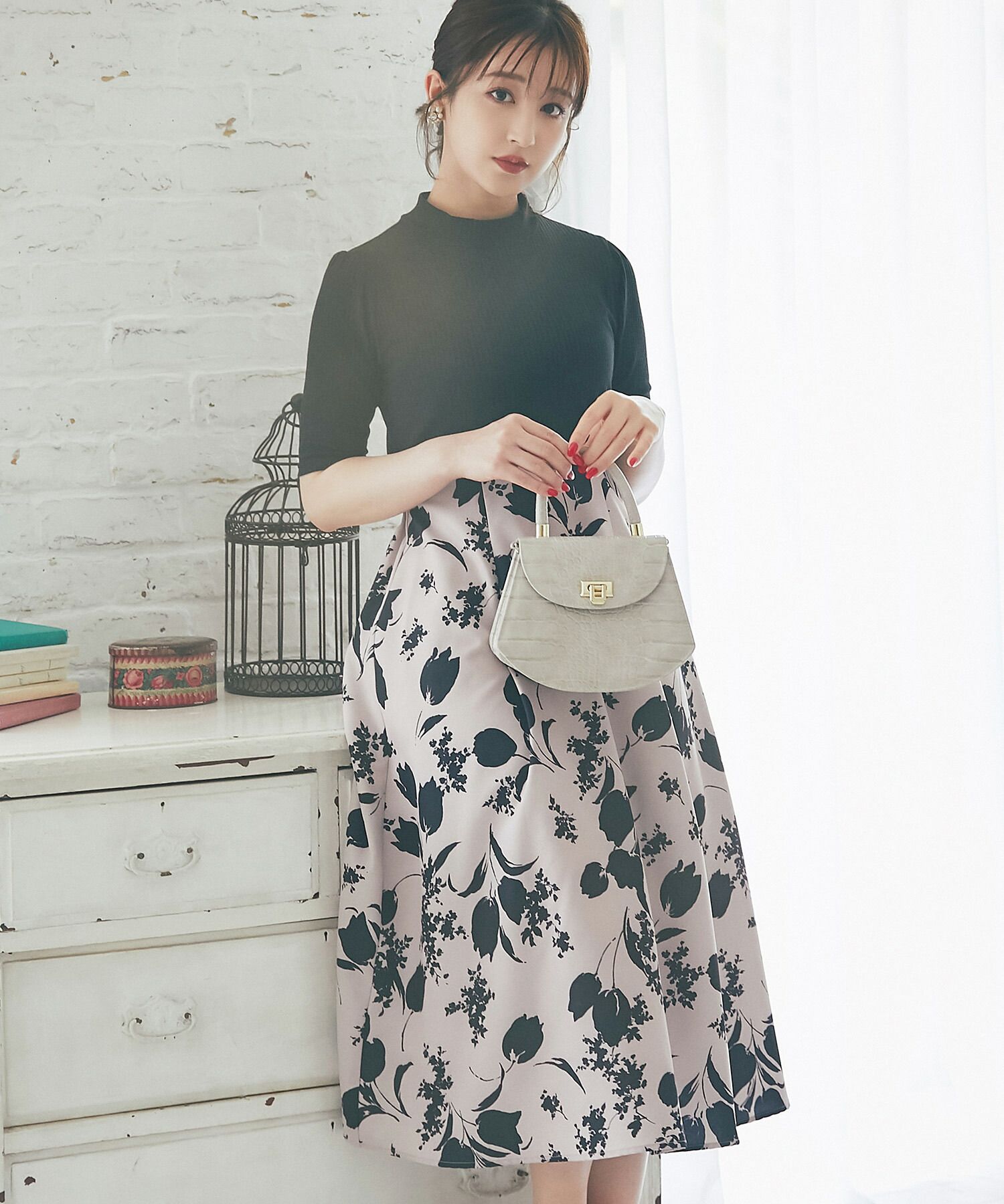 日本 tocco-closet - 修身羅紋拼接洋裝-鬱金香-黑x杏