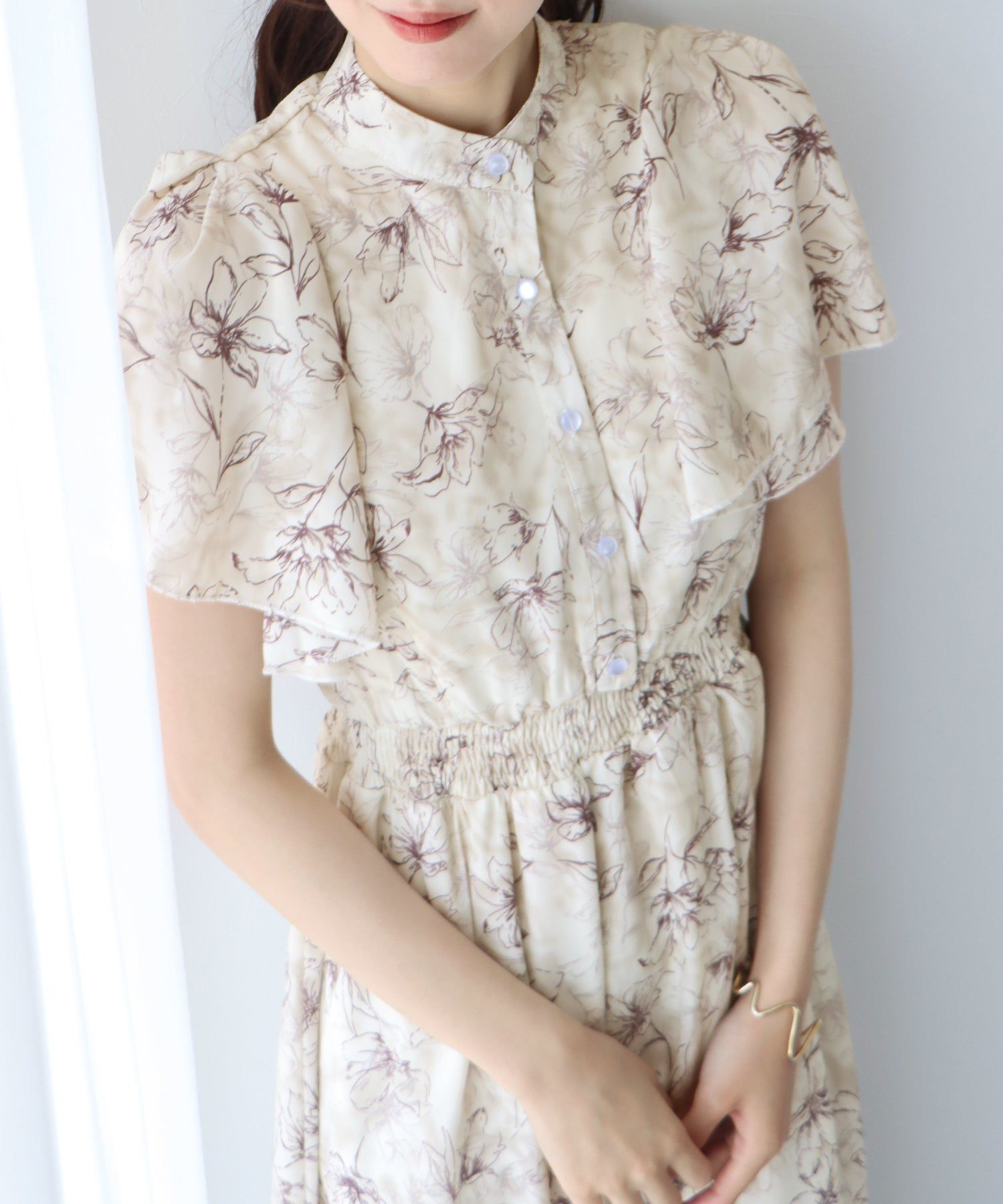 日本 BLUE EAST - 浪漫時光碎花雪紡短袖洋裝-寧靜花園-淺粉紫