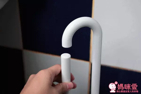 日本 YOKOZUNA 磁浮式馬桶刷&收納座