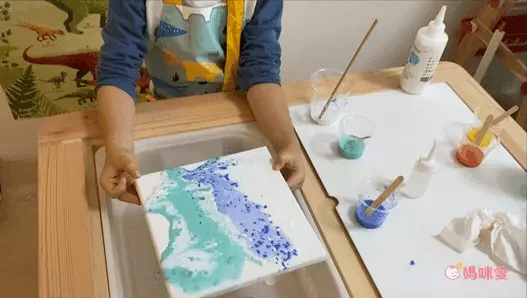 3歲也能畫出曠世巨作【 媽媽友 mamayo 】流體畫