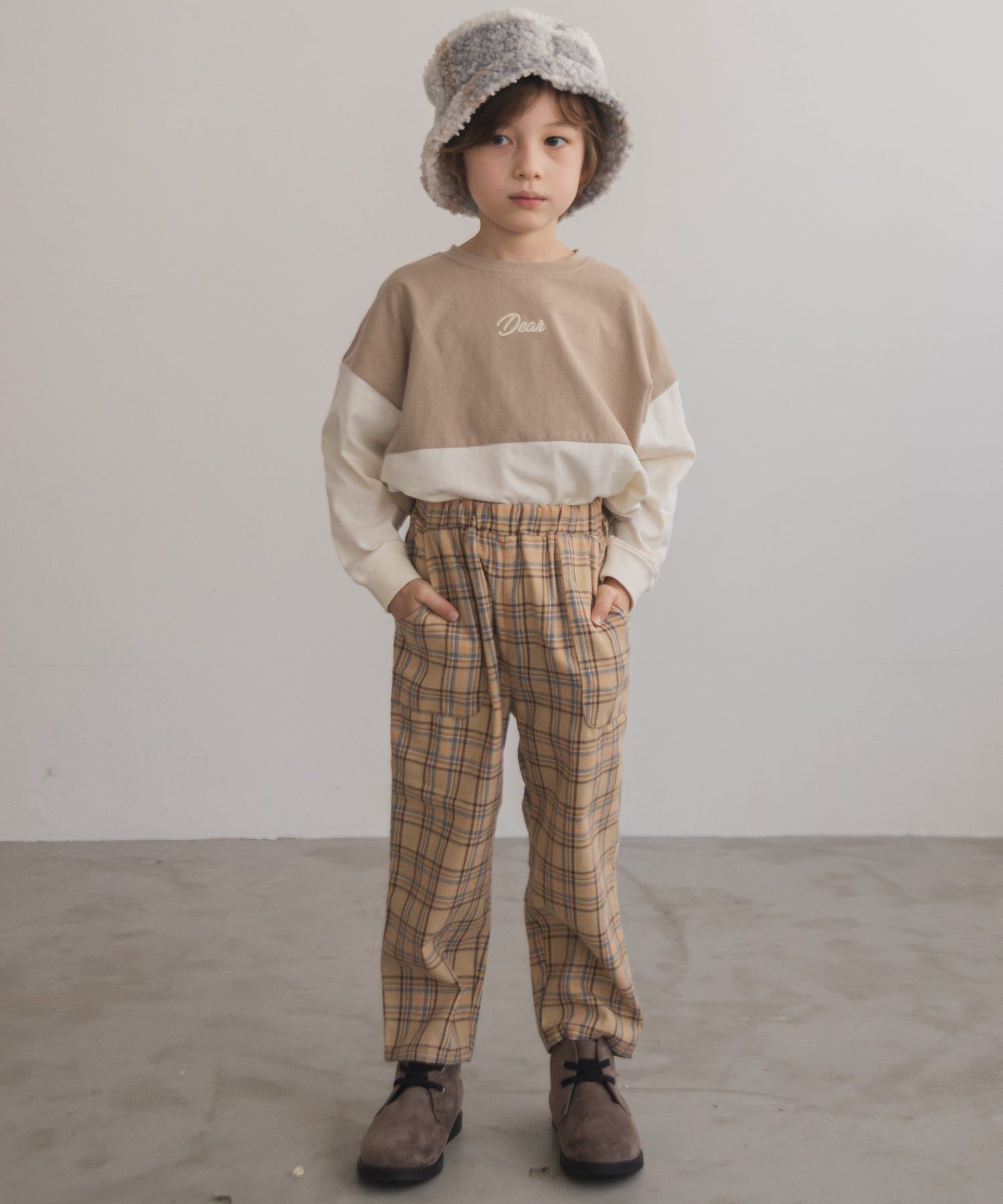 日本 PAIRMANON - 百搭鬆緊長褲-細直條紋-黑