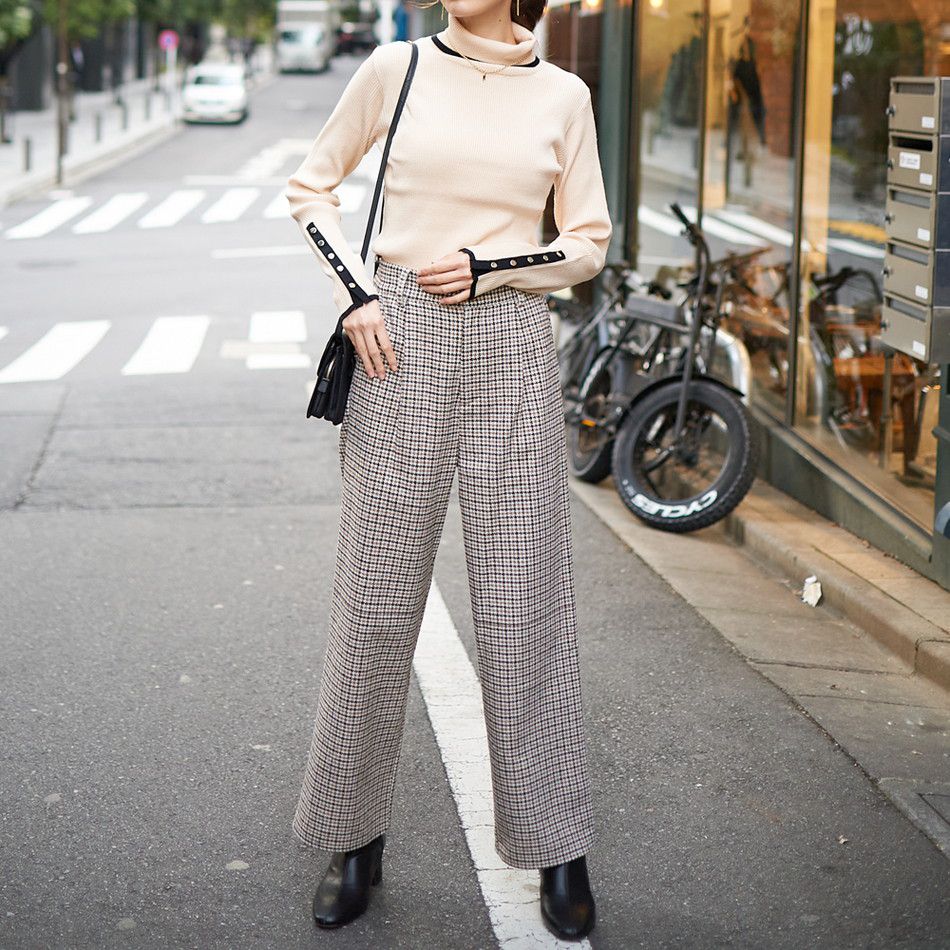 日本 Rejoule - 半高領金釦羅紋針織上衣-杏x黑