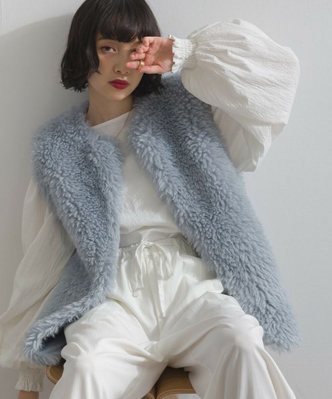 日本 ELENCARE DUE - QQ毛絨時尚搭配長版背心-炭黑