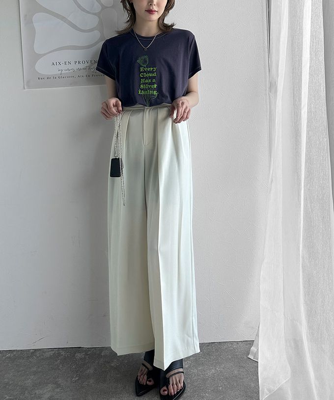 日本 Classical Elf - 花朵標語刺繡短袖上衣-淺粉紅