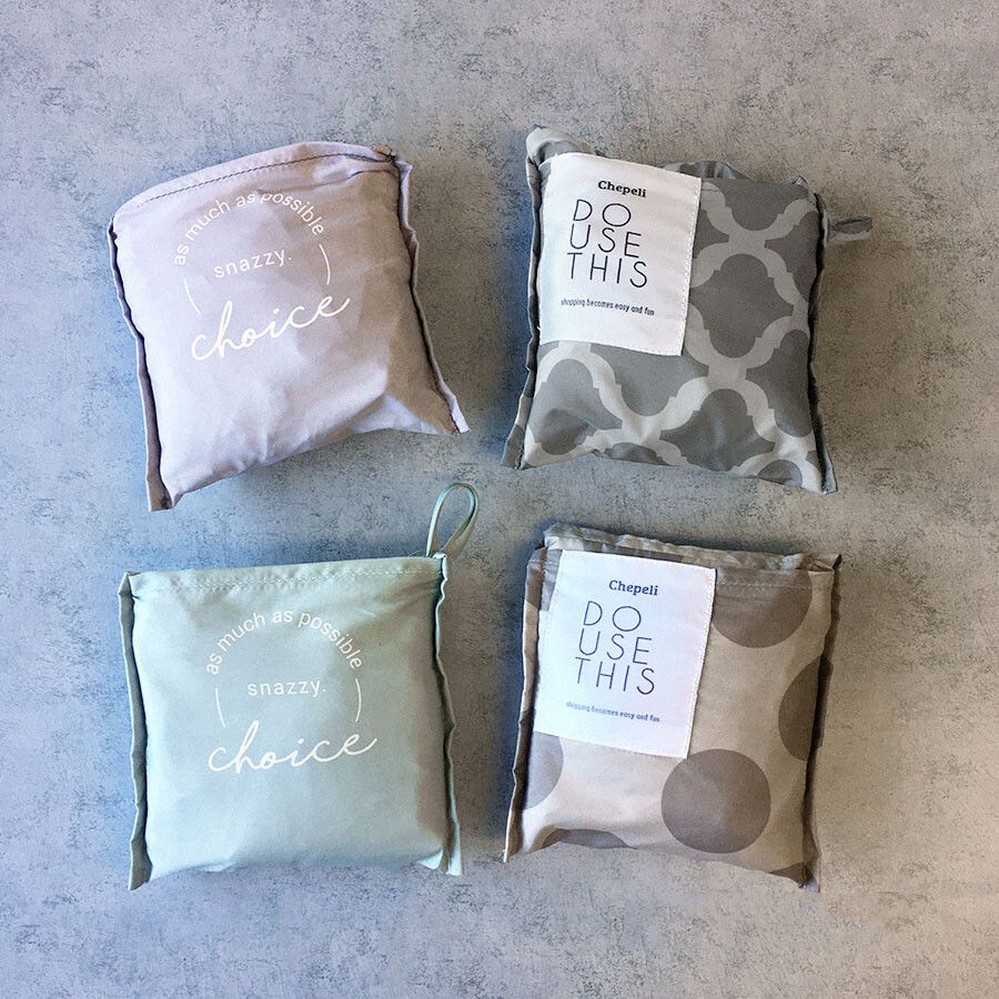 日本代購 - 超大容量保冷購物袋(可折疊收納)-英文線條-石英粉-24L/耐重15kg