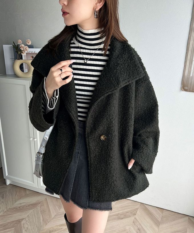 日本 Classical Elf - 玳帽扣時尚立領廓形毛絨大衣-米白