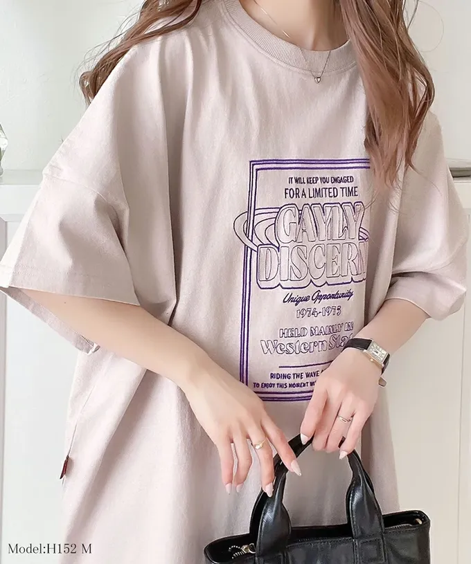 日本 Classical Elf - Java 混有機棉氣質刺繡印花短袖T恤-黑