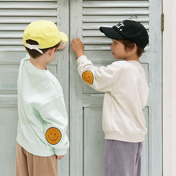 日本 b-ROOM - 療癒笑臉刺繡長袖上衣-深藍