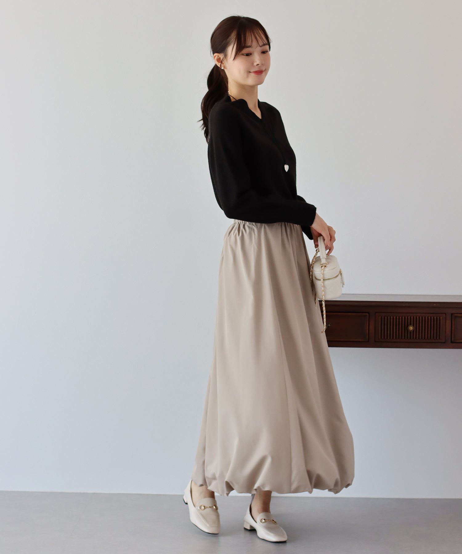 日本 BLUE EAST - 簡約時尚定番氣球裙-米杏