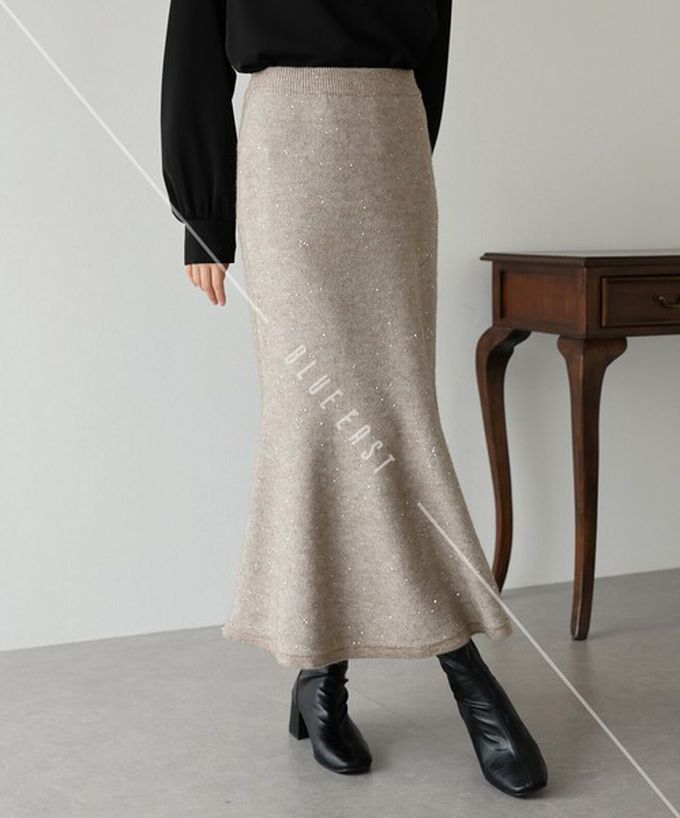 日本 BLUE EAST - 閃耀亮片針織美型魚尾裙-淺卡其