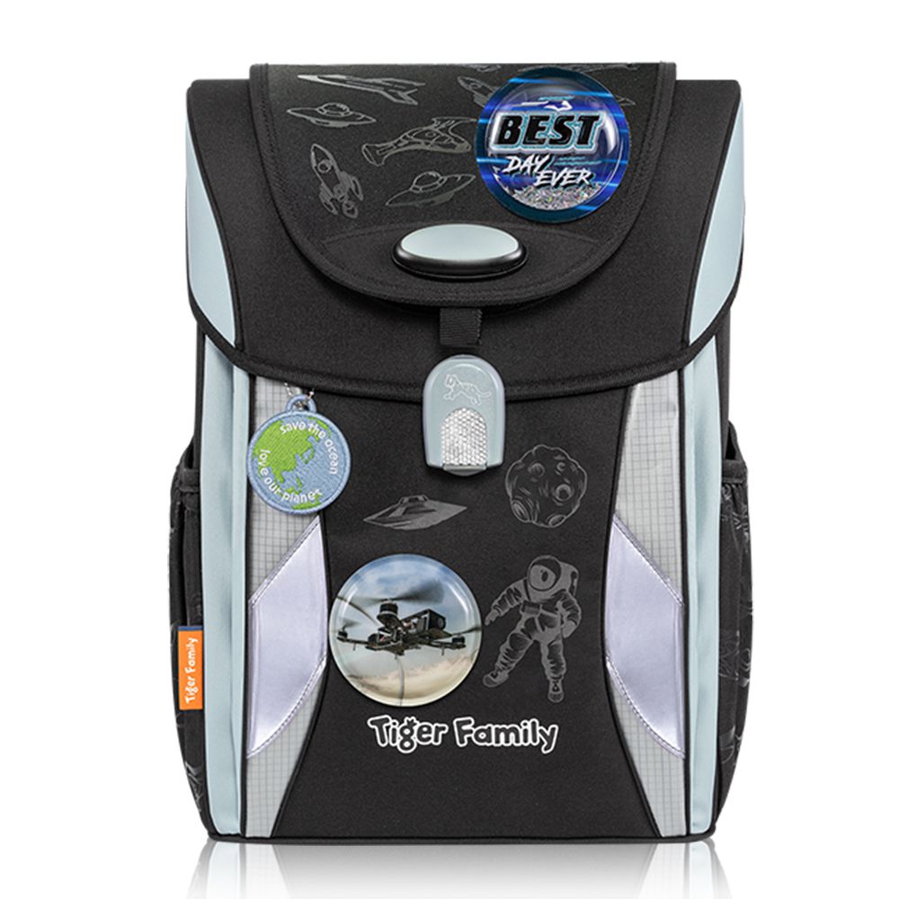 學院風守護海洋系列超輕量護脊書包Pro 2-太空戰記-(贈品：聯名款文具4件(補習袋+便當袋+鉛筆盒+鉛筆)-外太空+註冊送課程券)-花色送完以其他樣式替代 不另行通知