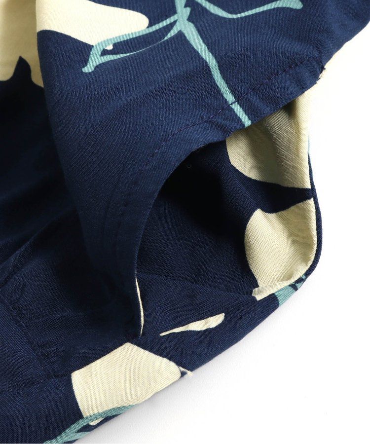 日本 BREEZE - Aloha夏日風格吊帶裙-大白花-海軍藍