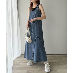 日本 Classical Elf - 華麗線條流蘇V領牛仔背心裙-藍