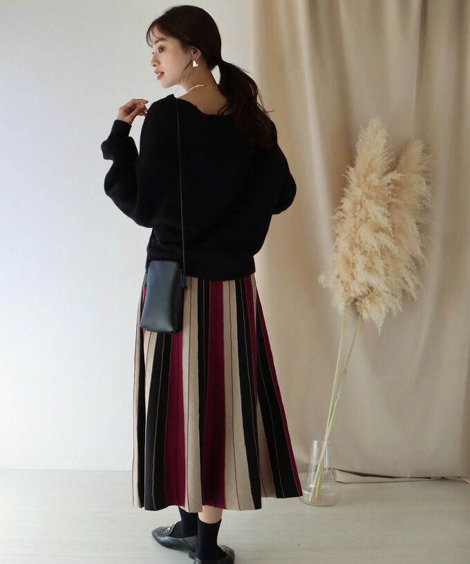 日本 BLUE EAST - [店員推薦] 撞色修身針織長裙-水藍x米杏