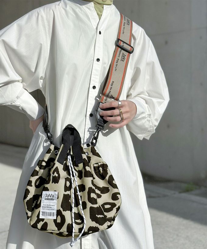 日本 Classical Elf - Java 時尚抽繩品牌肩帶輕巧側背包-黑